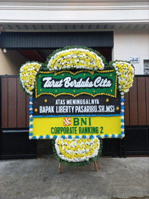 Papan Bunga Duka di Muara Batang Gadis